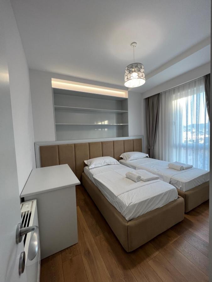 Appartamento Blanc 7 Tirana Esterno foto